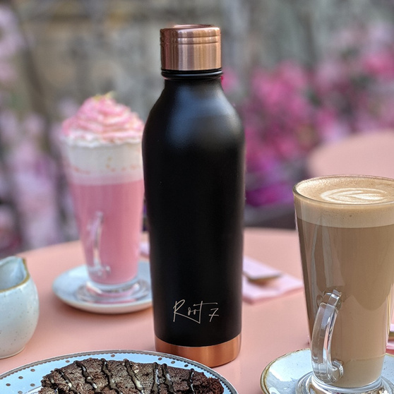 Root7 VIP Black Split 750 ml